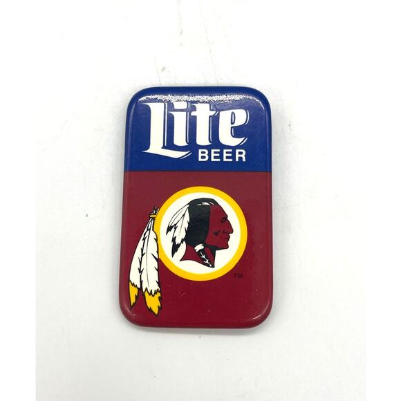 Vintage 90's NFL Washington Redskins Miller Lite Beer Pin - Picture 2 of 9